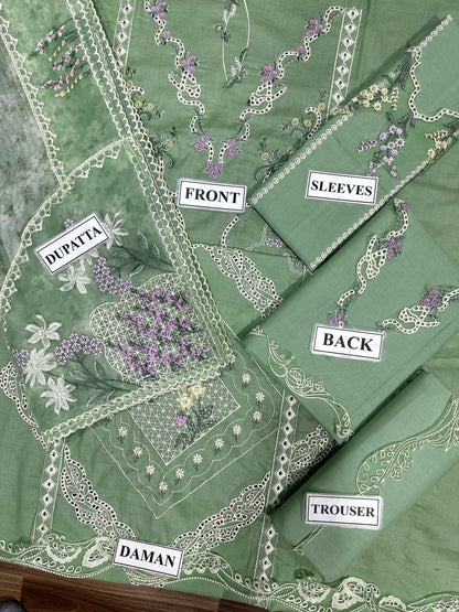 Lawn chicken Kari Collection